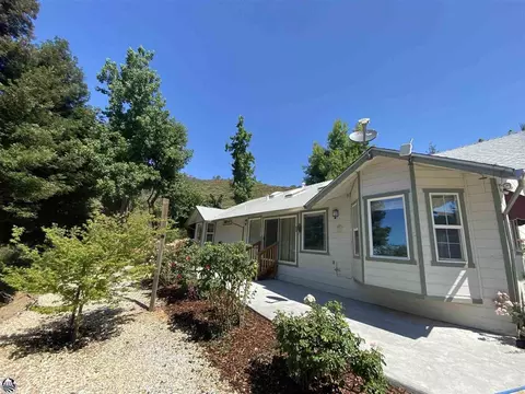 Exterior - 20888 Lyons Bald Mountian Rd, Sonora, CA 95370 photo 2 of 21