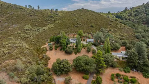 View/Area - 20888 Lyons Bald Mountian Rd, Sonora, CA 95370 photo 2 of 4