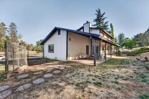 Exterior - 18095 Applegate Rd, Applegate, CA 95703 photo 7 of 14