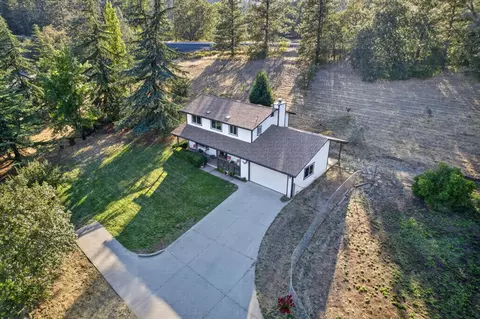 View/Area - 18095 Applegate Rd, Applegate, CA 95703 photo 1 of 10