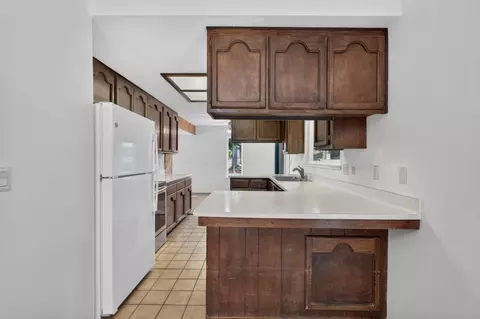 Kitchen - 18095 Applegate Rd, Applegate, CA 95703 photo 1 of 4