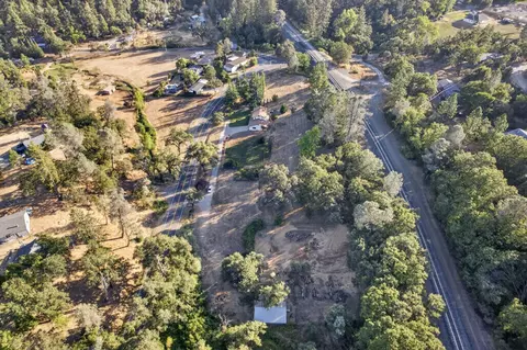 View/Area - 18095 Applegate Rd, Applegate, CA 95703 photo 5 of 10