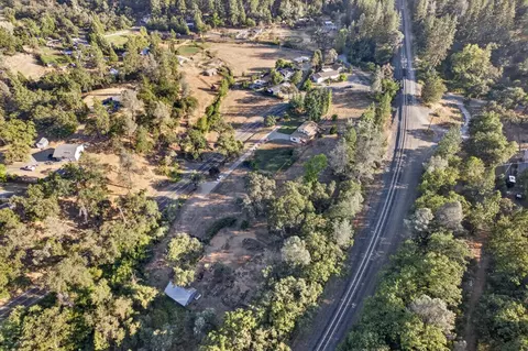 View/Area - 18095 Applegate Rd, Applegate, CA 95703 photo 6 of 10