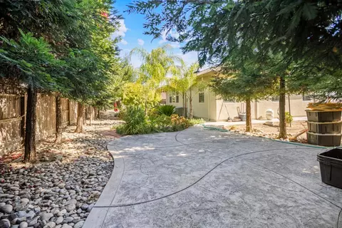 Exterior - 4861 Langley Way, Merced, CA 95348 photo 3 of 7