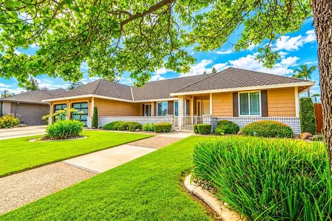Exterior - 2233 Cheyenne Way, Modesto, CA 95356 photo 6 of 8
