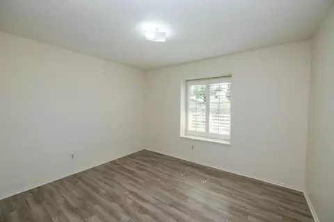 Bedroom - 2017 Star Oak Ave, Modesto, CA 95355 photo 5 of 5