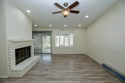 Living - 2017 Star Oak Ave, Modesto, CA 95355 photo 7 of 7