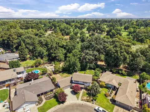 53 River Meadows Dr, Woodbridge, CA 95258