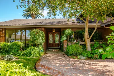 101 Monte Vista Dr, Woodland, CA 95695