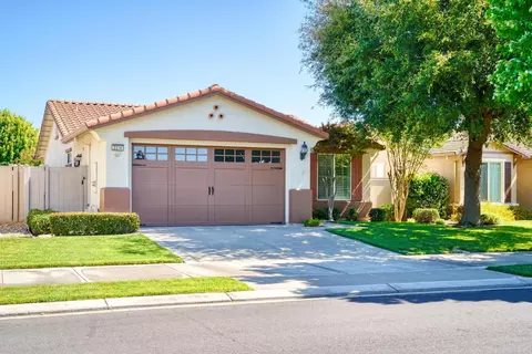 Exterior - 2314 Shadow Berry Dr, Manteca, CA 95336 photo 4 of 11