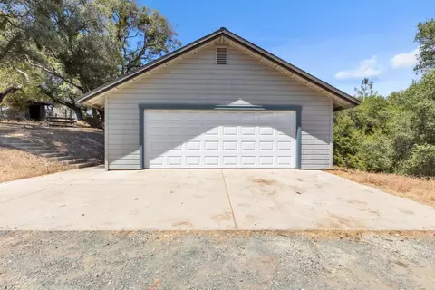 Exterior - 17534 Red Mule Rd, Fiddletown, CA 95629 photo 13 of 15
