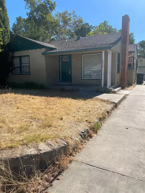 2870 Branch St, Sacramento, CA 95815