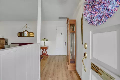 Entry Way - 1125 Linn Ct, Turlock, CA 95380 photo 1 of 1