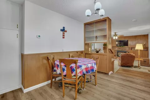 Dining - 1125 Linn Ct, Turlock, CA 95380 photo 2 of 4