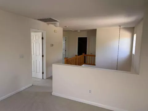 Entry Way - 2020 Hickory Ct, Modesto, CA 95356 photo 3 of 5