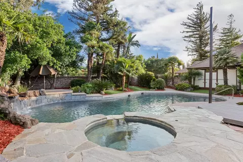 Exterior - 8327 Park Pl, Tracy, CA 95304 photo 23 of 32
