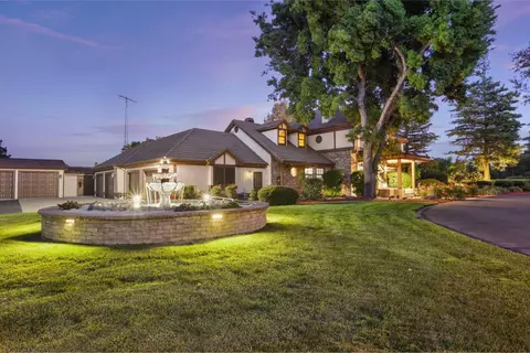 Exterior - 8327 Park Pl, Tracy, CA 95304 photo 30 of 33