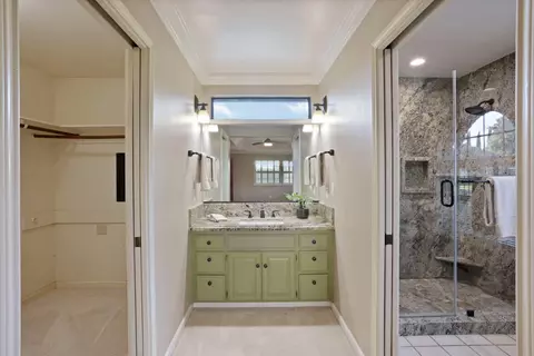 Bath - 8327 Park Pl, Tracy, CA 95304 photo 1 of 5