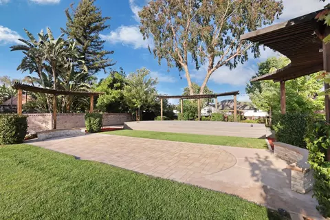 Exterior - 8327 Park Pl, Tracy, CA 95304 photo 8 of 32