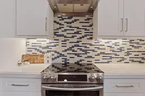 Kitchen - 8327 Park Pl, Tracy, CA 95304 photo 16 of 16
