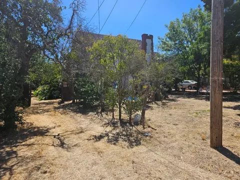 2222 5th St, Ceres, CA 95307 photo 2