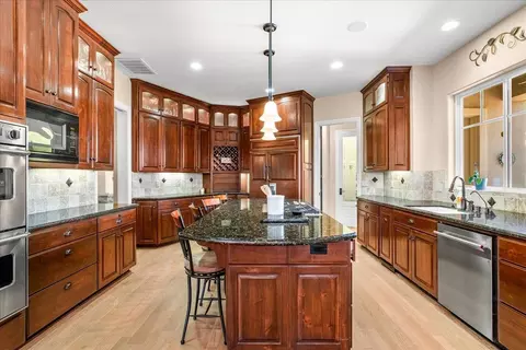 Kitchen - 21992 Mcbride Rd, Escalon, CA 95320 photo 1 of 7