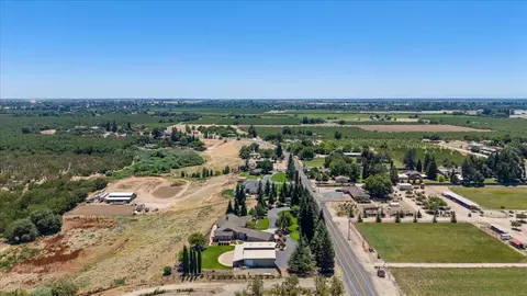 View/Area - 21992 Mcbride Rd, Escalon, CA 95320 photo 11 of 13