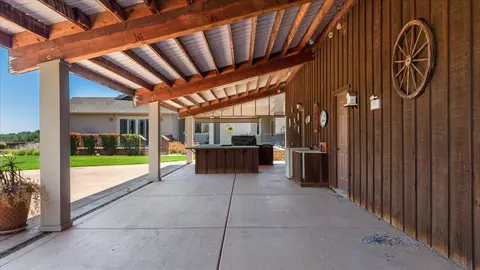 Exterior - 21992 Mcbride Rd, Escalon, CA 95320 photo 17 of 23