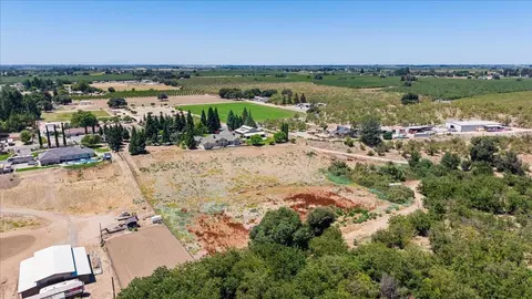 View/Area - 21992 Mcbride Rd, Escalon, CA 95320 photo 10 of 13