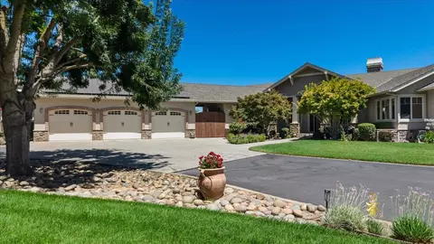 Exterior - 21992 Mcbride Rd, Escalon, CA 95320 photo 5 of 23