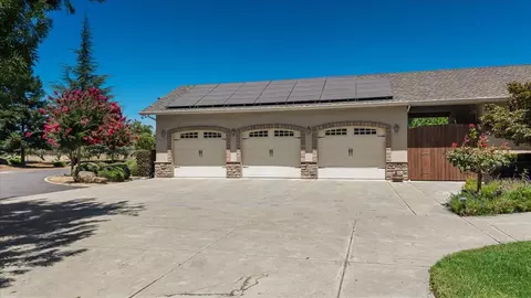 Exterior - 21992 Mcbride Rd, Escalon, CA 95320 photo 6 of 23