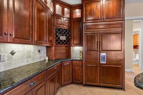 Kitchen - 21992 Mcbride Rd, Escalon, CA 95320 photo 7 of 7