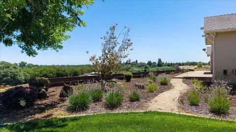 Exterior - 21992 Mcbride Rd, Escalon, CA 95320 photo 19 of 23