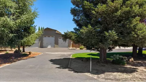 Exterior - 21992 Mcbride Rd, Escalon, CA 95320 photo 3 of 23
