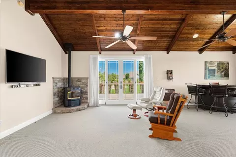 Living - 21992 Mcbride Rd, Escalon, CA 95320 photo 5 of 6