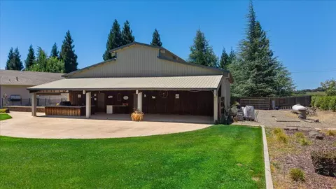 Exterior - 21992 Mcbride Rd, Escalon, CA 95320 photo 15 of 23