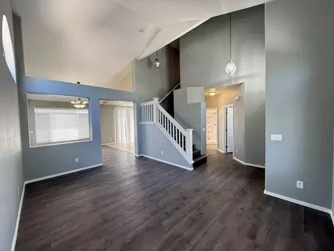 Living - 220 Cornerstone Way, Manteca, CA 95336 photo 3 of 5