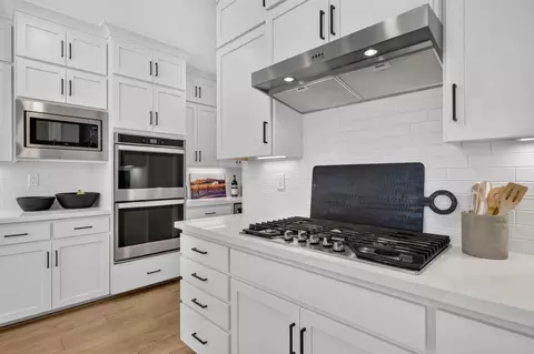 Kitchen - 2284 Ranch View Dr, Rocklin, CA 95765 photo 4 of 5