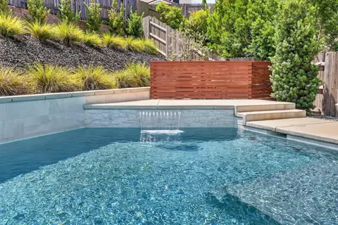 Exterior - 2284 Ranch View Dr, Rocklin, CA 95765 photo 10 of 18