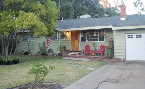 5924 Illinois Ave, Orangevale, CA 95662