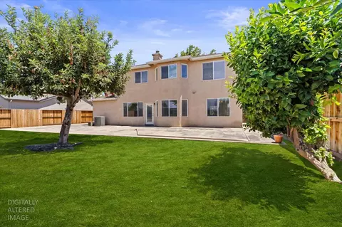 Exterior - 4025 Beyer Park Dr, Modesto, CA 95357 photo 7 of 13