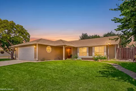 Exterior - 2554 Hays Dr, Merced, CA 95348 photo 5 of 23