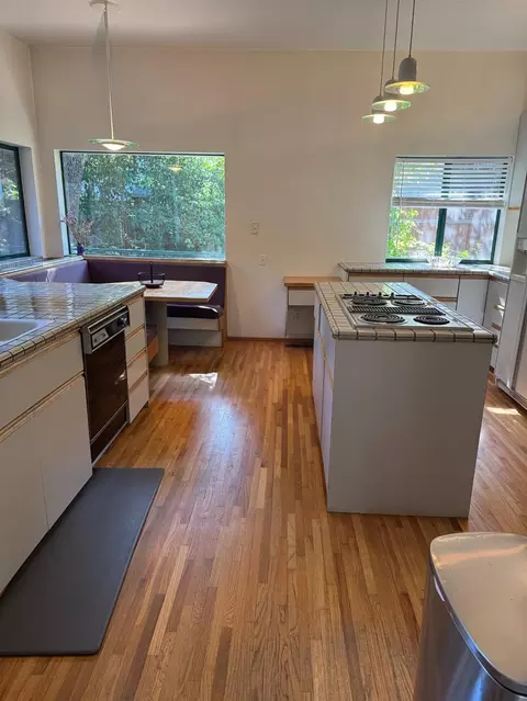 Kitchen - 6410 Grant Ave, Carmichael, CA 95608 photo 2 of 5