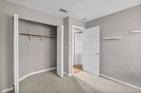 Bedroom - 3512 Black Eagle Dr, Antelope, CA 95843 photo 4 of 4