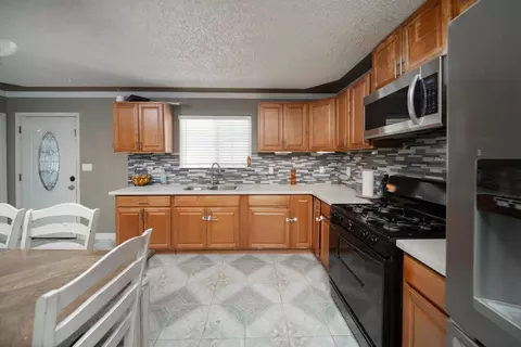 Kitchen - 4583 E Harvest Rd, Acampo, CA 95220 photo 2 of 2