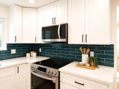 Kitchen - 1330 Alder Pl, Davis, CA 95618 photo 2 of 2