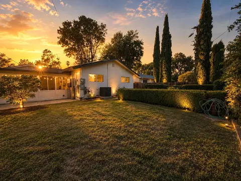 Exterior - 1330 Alder Pl, Davis, CA 95618 photo 3 of 3