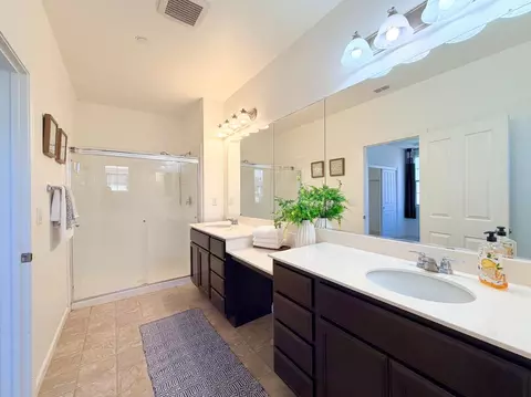 Bath - 3661 Verona Ter, Davis, CA 95618 photo 2 of 4