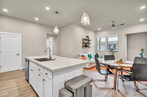Kitchen - 1661 Spring St #421, Davis, CA 95616 photo 3 of 5