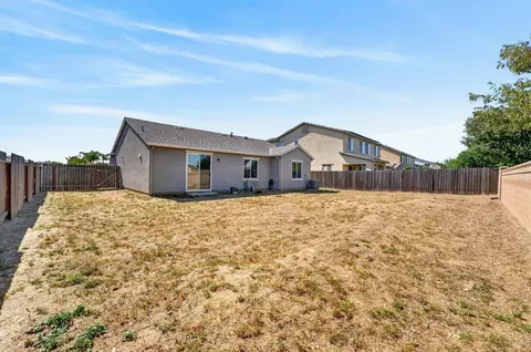 Exterior - 4083 Mcalister Ct, Olivehurst, CA 95961 photo 5 of 5